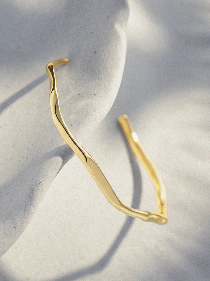 VEER CUFF IN VERMEIL