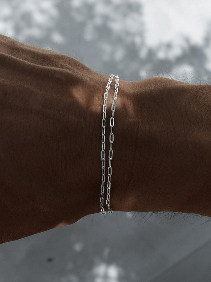 CLIP CHAIN BRACELET IN SILVER