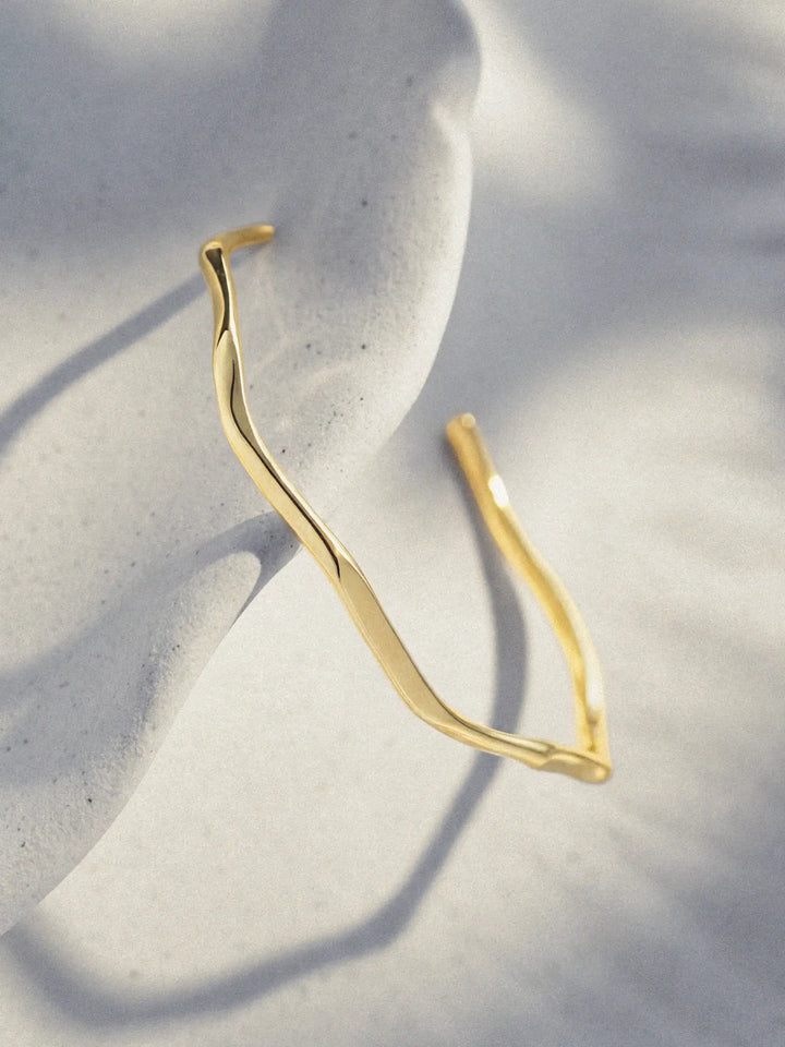 VEER CUFF IN VERMEIL