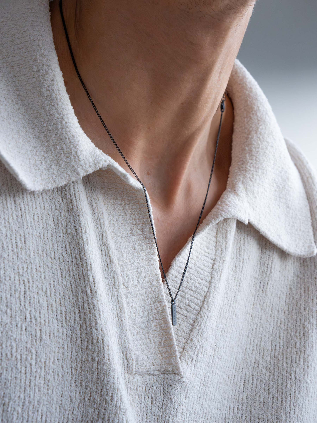 MINIMAL PENDANT NECKLACE