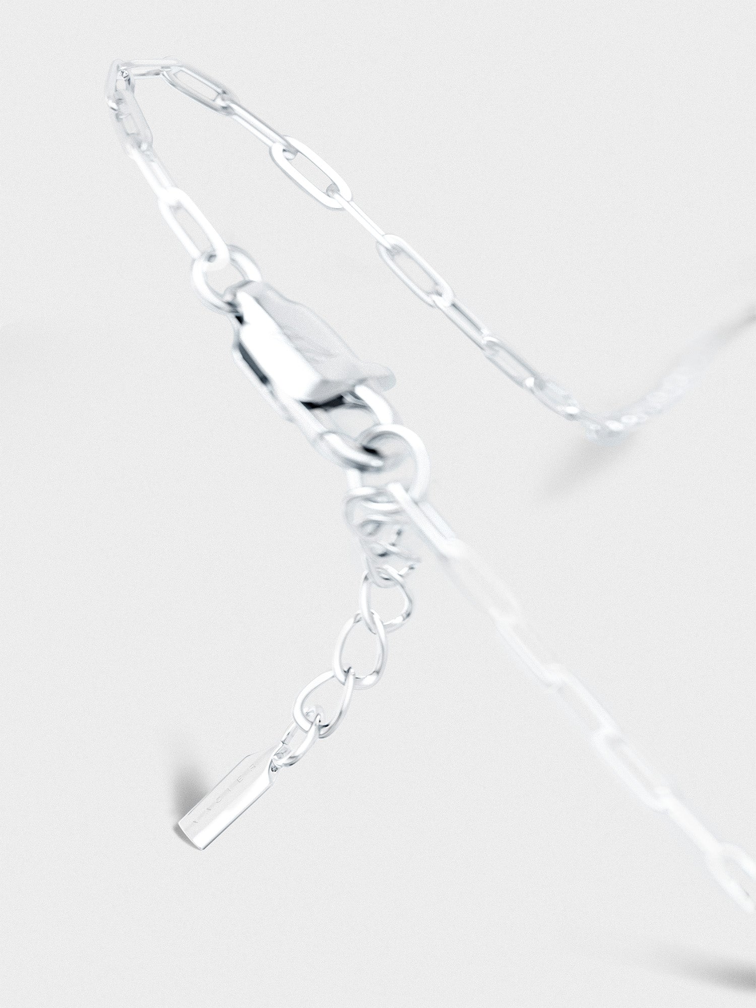 CLIP CHAIN BRACELET IN SILVER - Durable Jewelry for Him – Vacier US