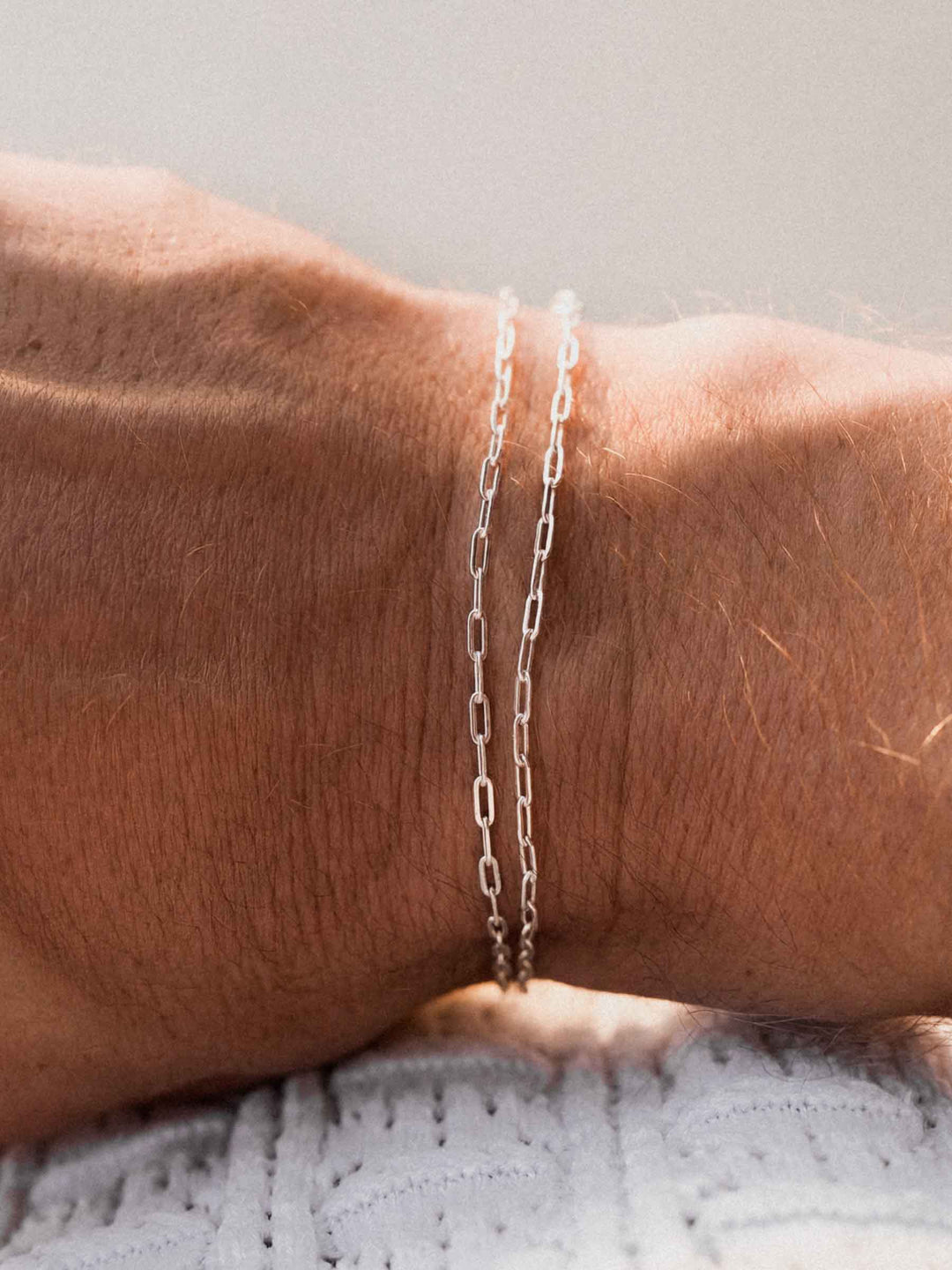 CLIP CHAIN BRACELET IN SILVER