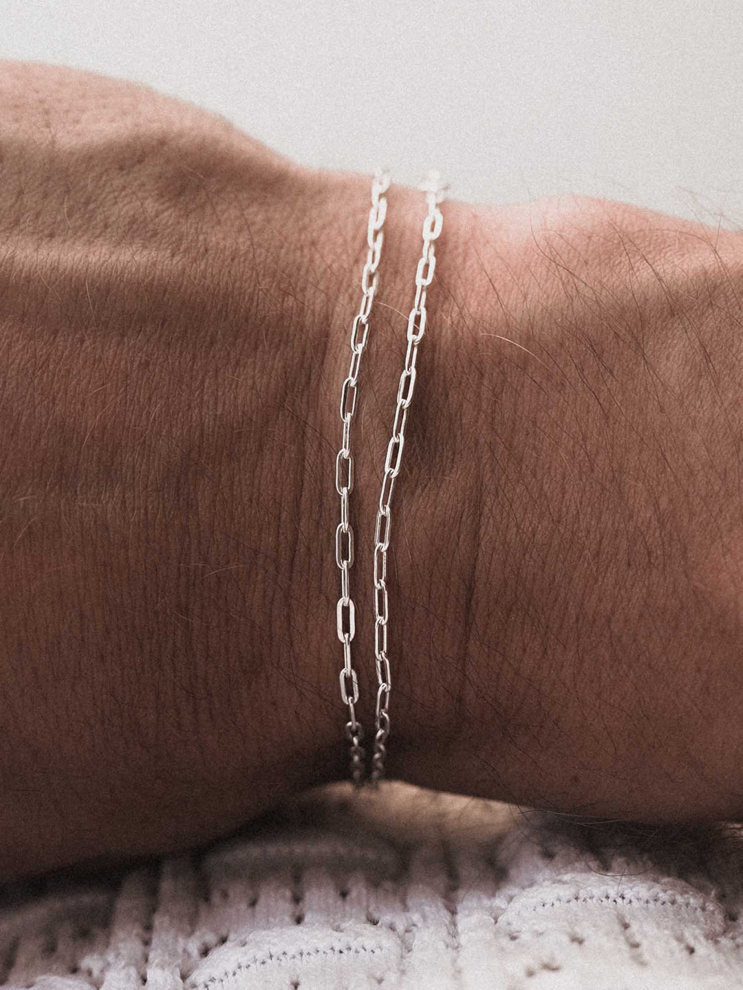 CLIP CHAIN BRACELET IN SILVER