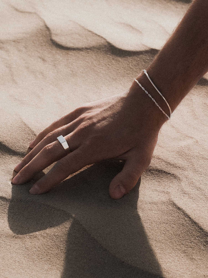 CLIP CHAIN BRACELET IN SILVER