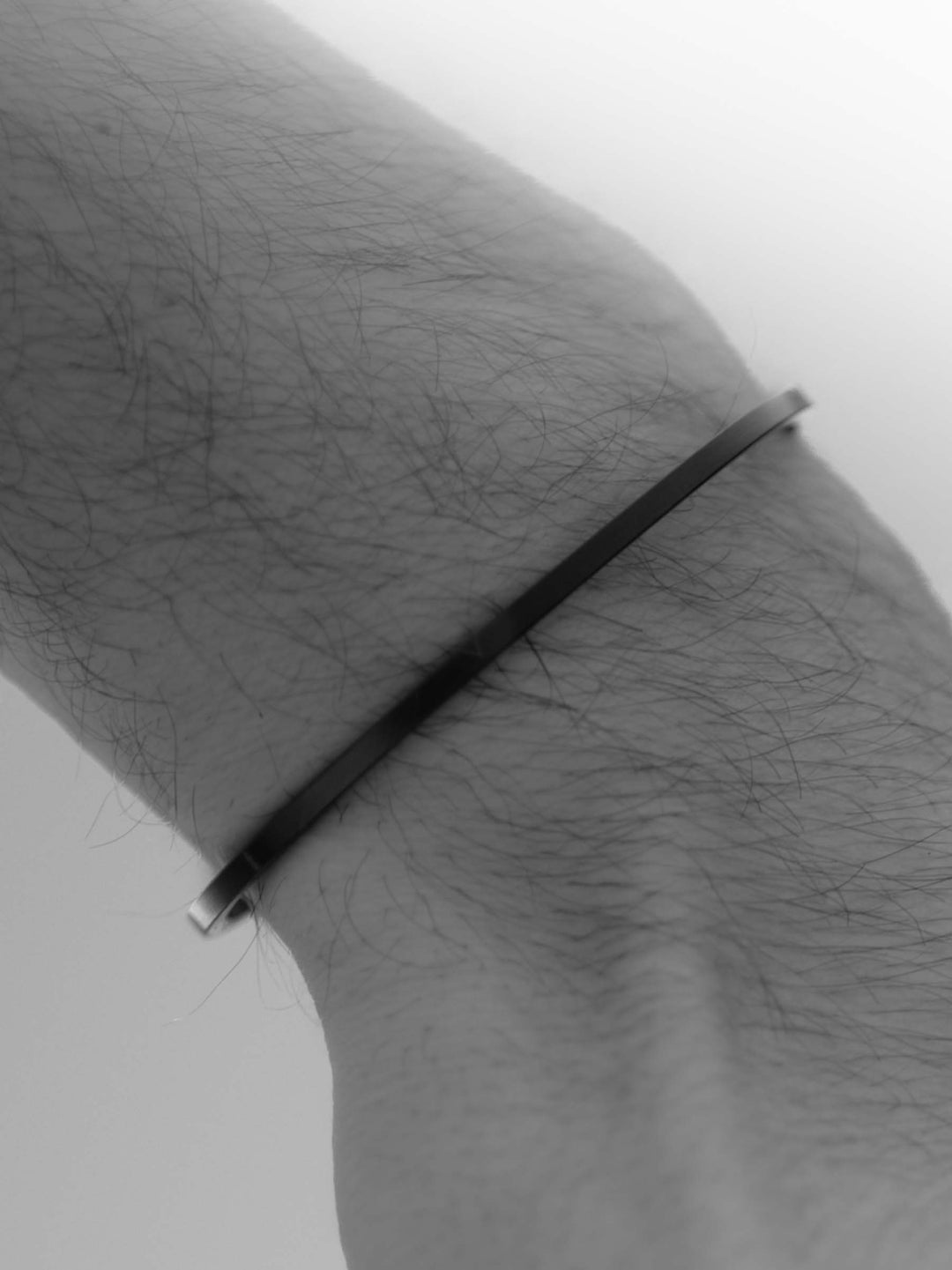 STACKABLE UNISIZE CUFF