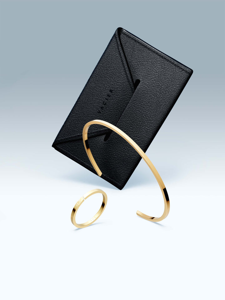 STACKABLE UNISIZE SET